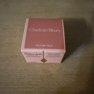 Charlotte Tilbury- Eyes to Mesmerise
